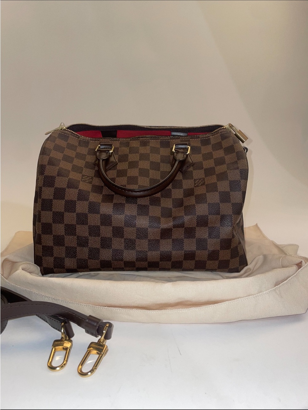 Louis Vuitton- Damier Ebene Speedy 30